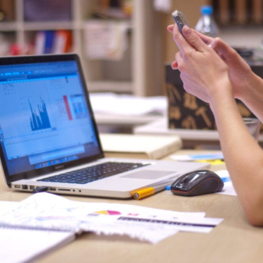 How Social Media Fuels Anxiety and How To Break Free