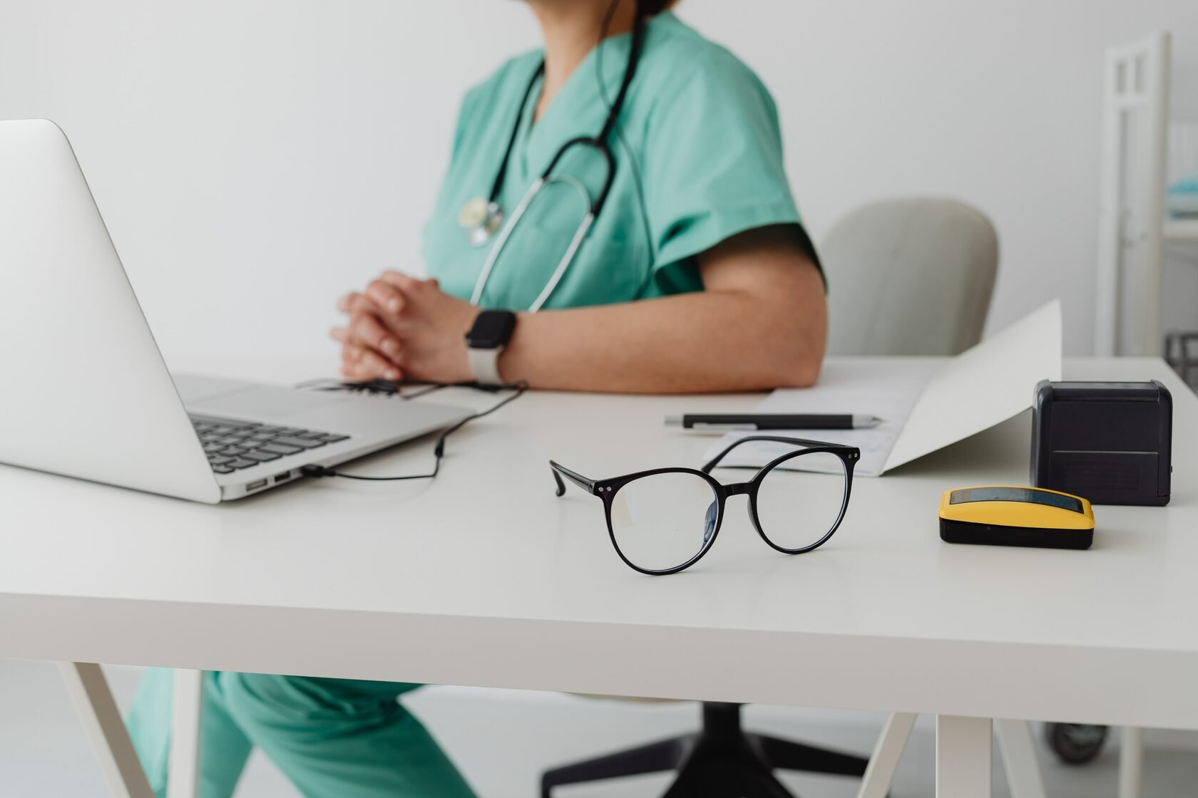 Nurse Practitioners vs. Physicians